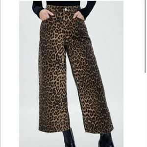 Zara TRF leopard print jeans sz 4